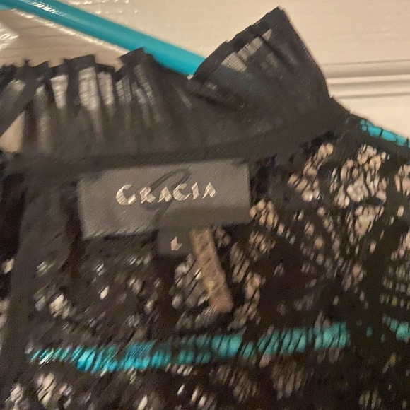 Gracia Black Embellished Cropped Blouse - Picture 5 of 5